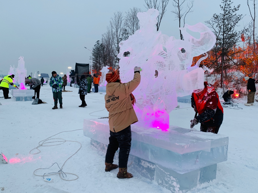 长春奇遇，穿越雪域与冰滑梯的浪漫之旅